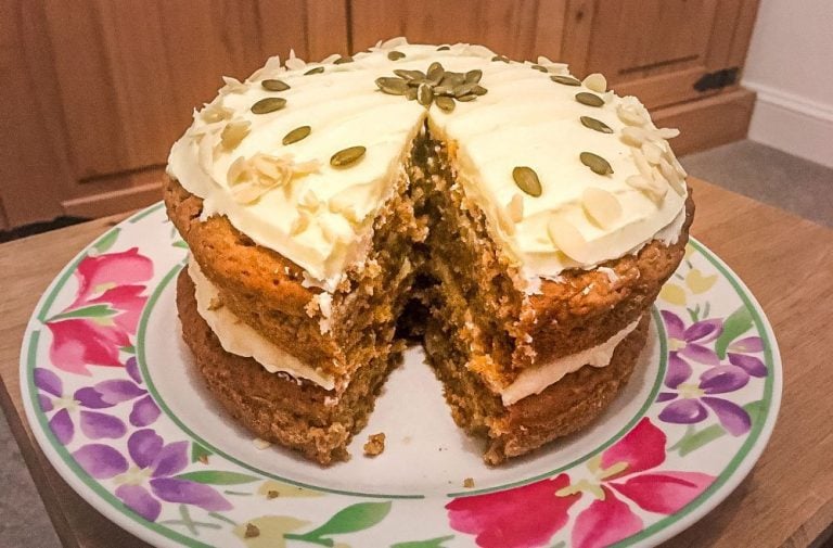 Easy Vegan Carrot Cake Recipe