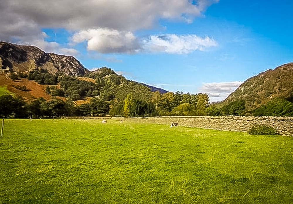 approaching castle crag