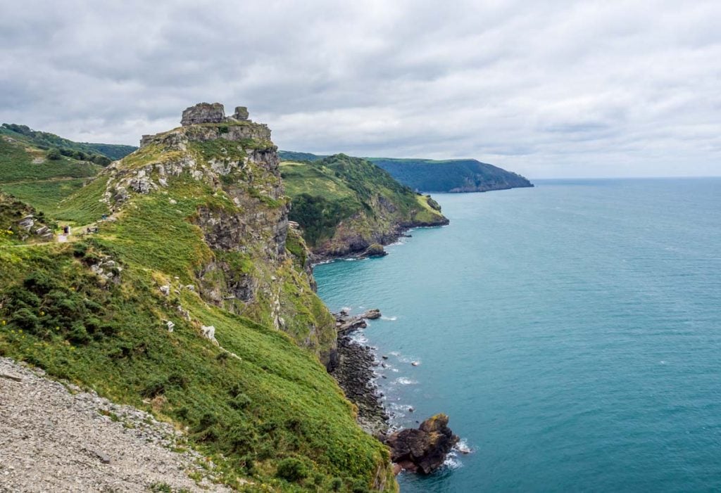 coasline valley of rocks