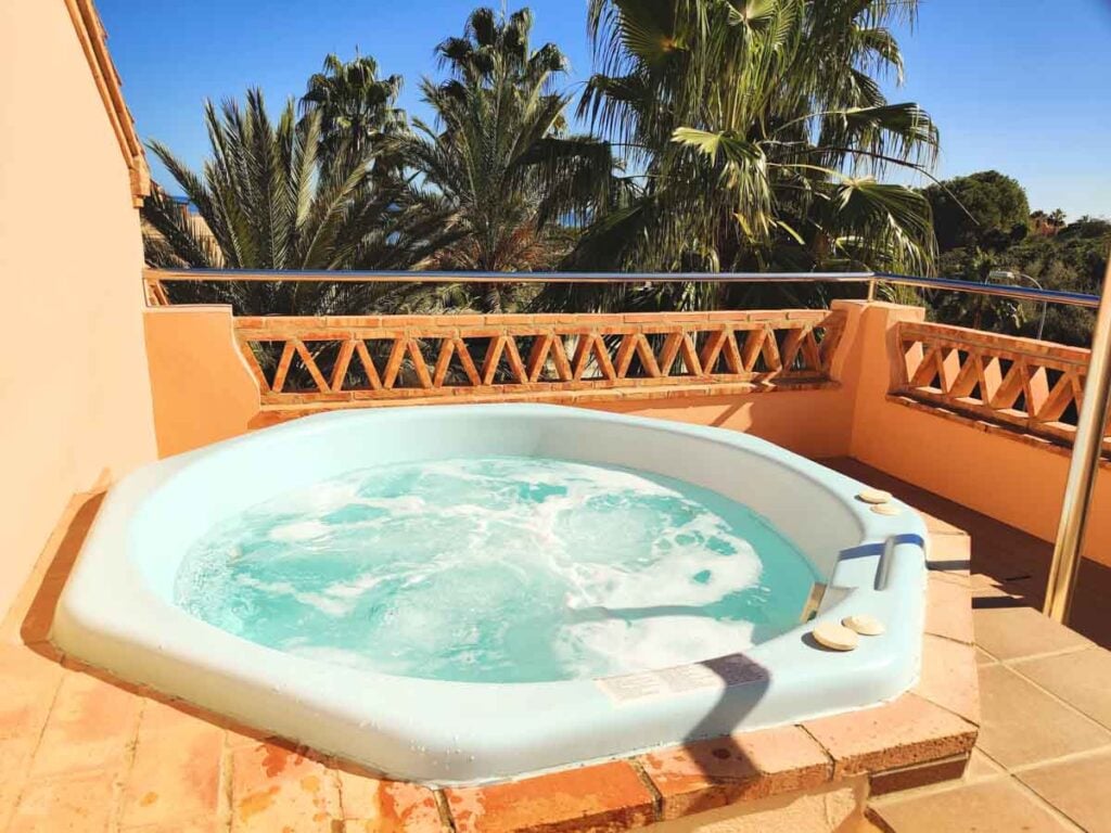 hot tub Wyndham Grand Costa del Sol