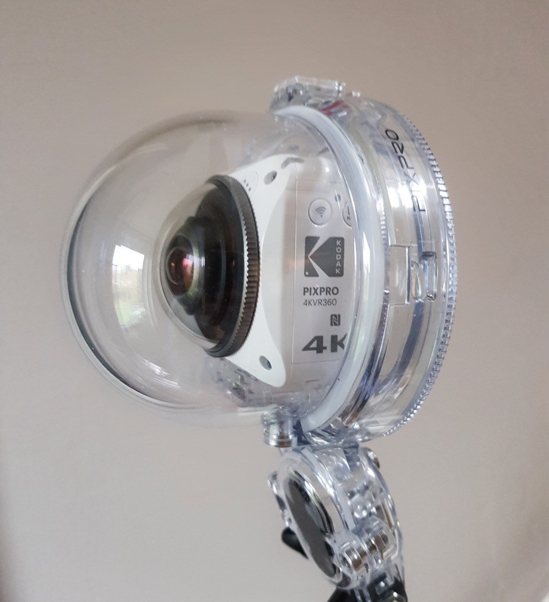 Kodak Pixpro 4KVR360 underwater housing