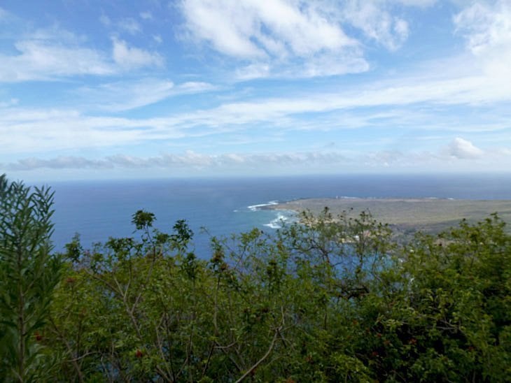 Molokai – A Mule Down the Cliffs To The Kalaupapa Story