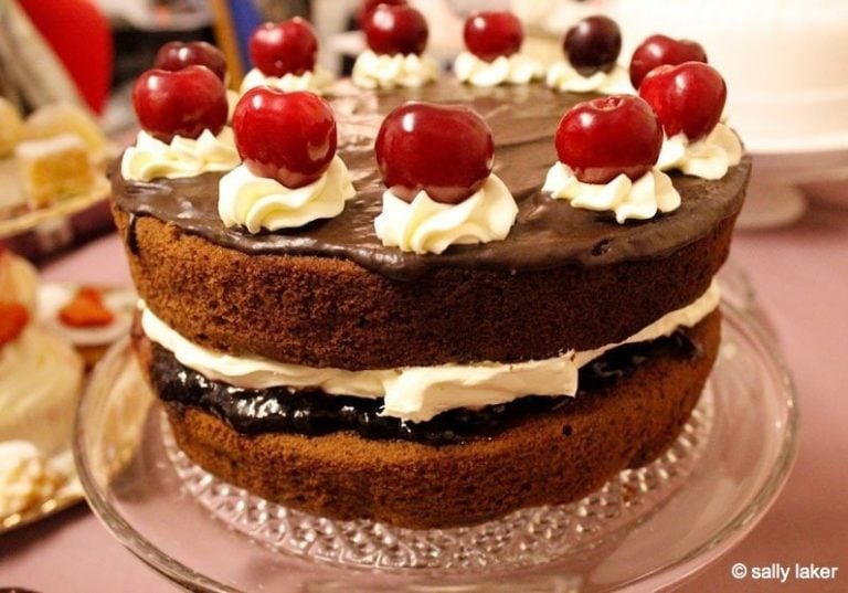 The Food of Love: Chocolate, Amaretto and Cherry Cake