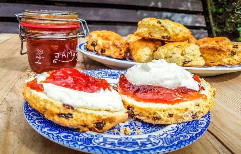 Simple Recipe for Scones, Sweet or Savoury Varieties