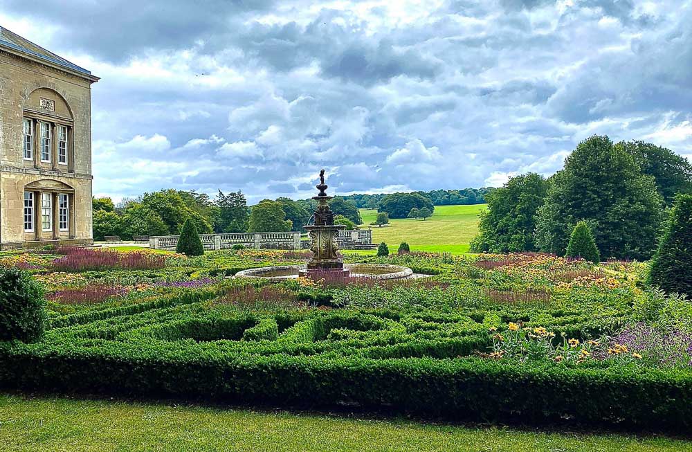 gardens at sledmere house