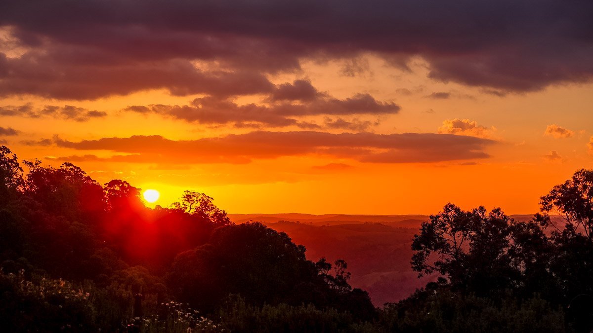 Australian Summer Sunsets on Tugalong Road 3