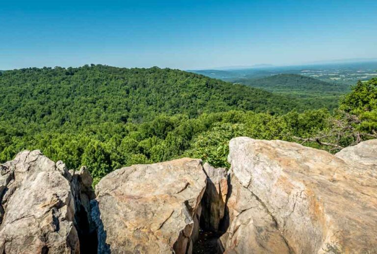 Raven Rocks Hike, Bluemont, Virginia