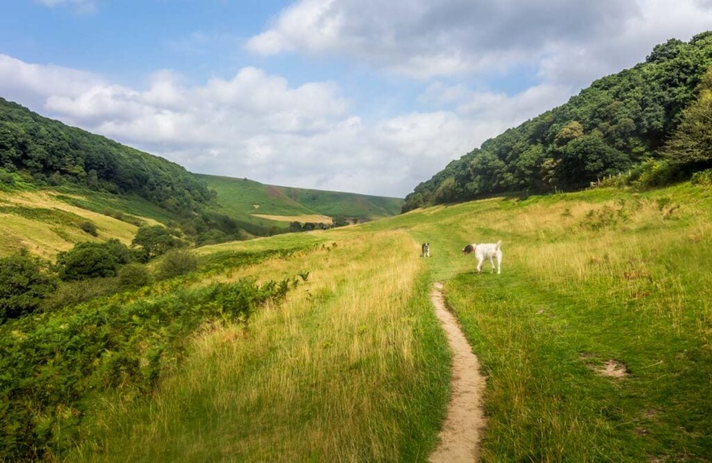 walk up the middle of hole of horcum